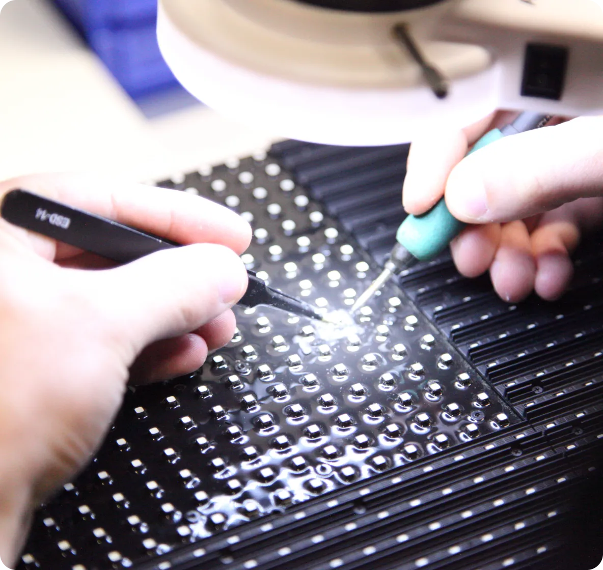 Skilled craftsmanship at the Cirrus facility