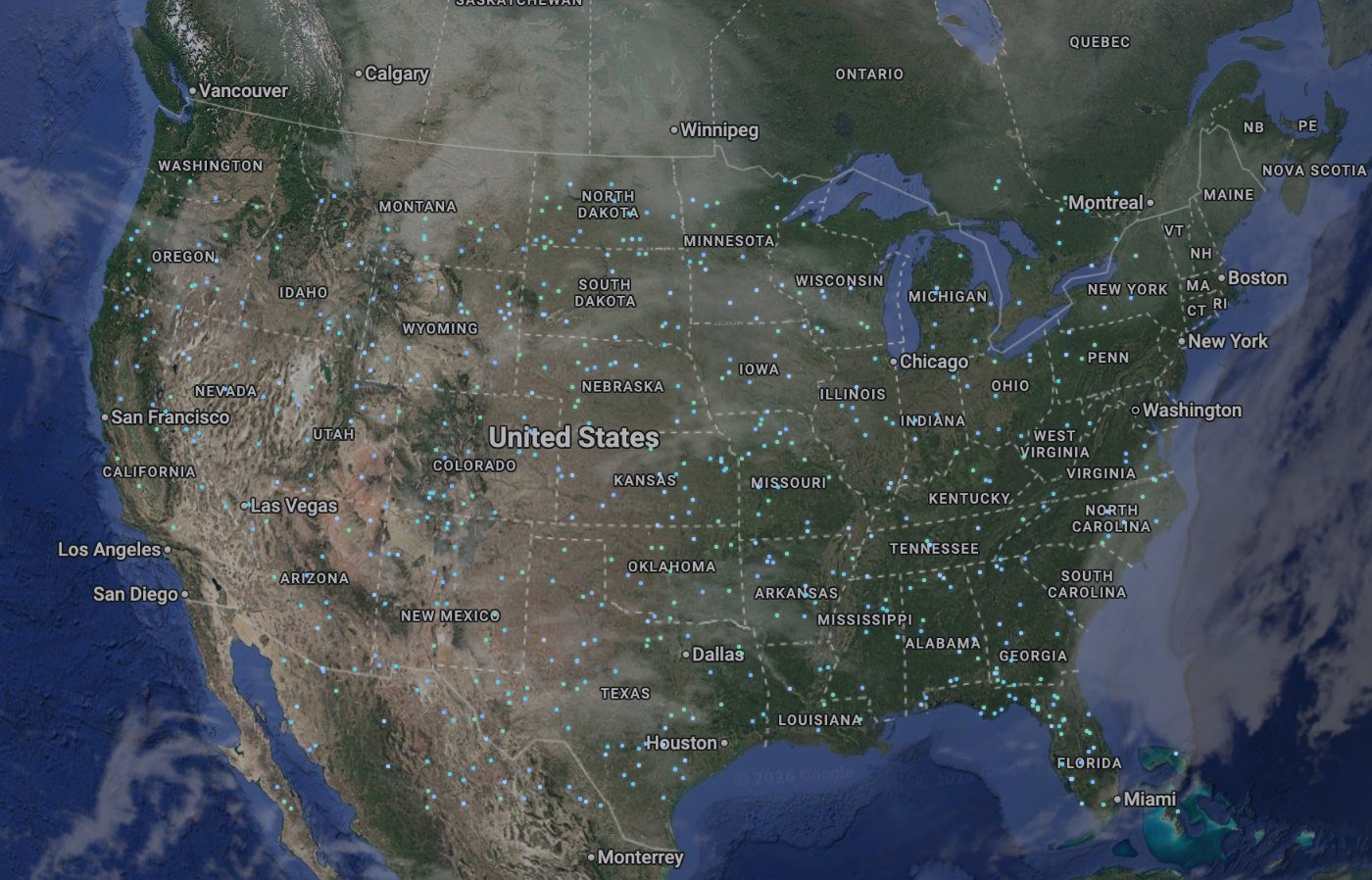 A map of the US dotted with thousands of Cirrus displays