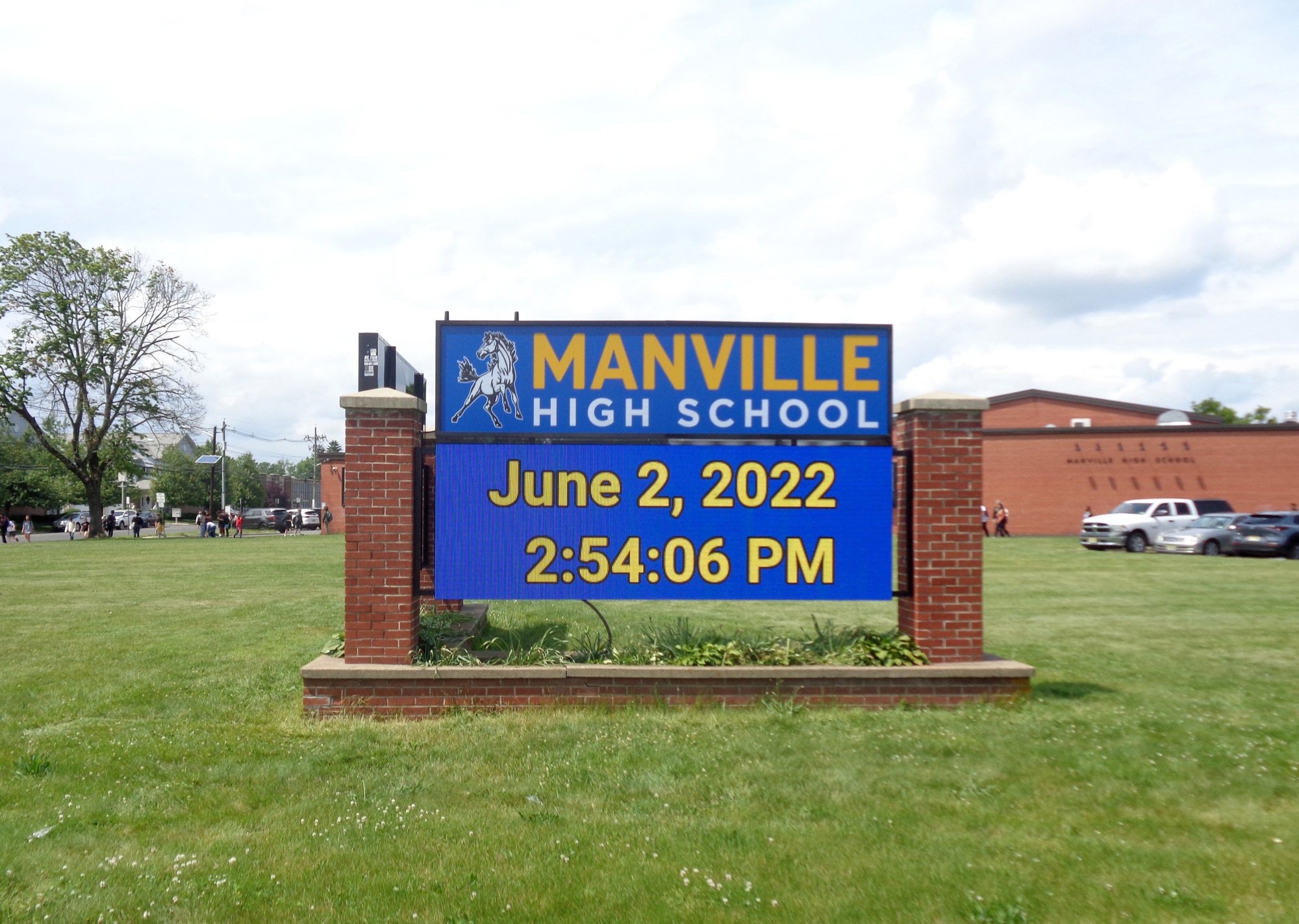 Schools-ManvilleSchoolDistrict-ManvilleHighschool-9mm-128x384
